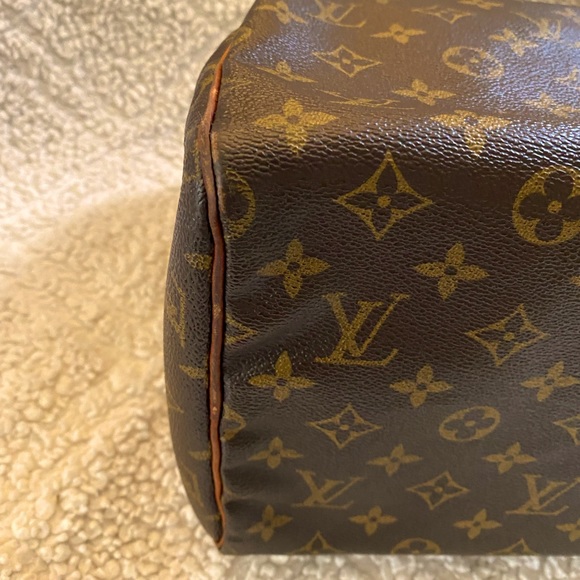 Authentic Louis Vuitton SPEEDY 30 👜 - Picture 8 of 15